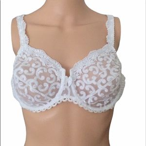Lejaby white lace bra French bran